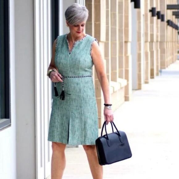 Karl Lagerfeld Green Tweed Fringe Sheath Dress Sz 12 - Picture 11 of 16